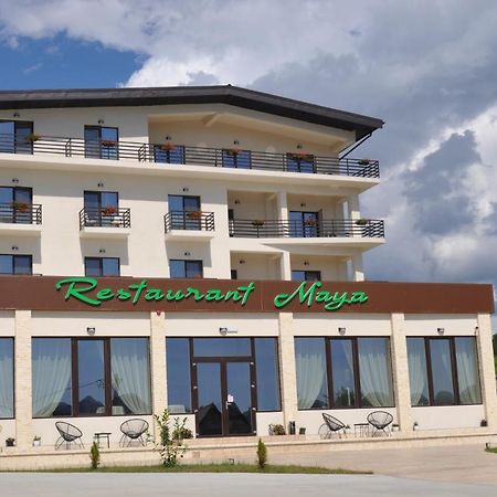 Hotel Maya Horezu Exteriör bild